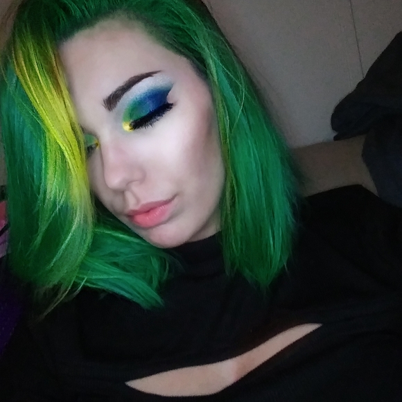 Meet your Posher, Jae!🖤 - Picture 6 of 6